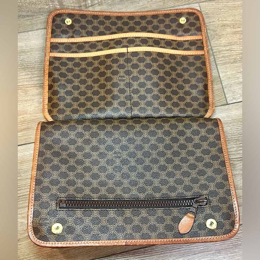 Celine Brown and Tan Clutch Bag with Vintage Leather - Picture 6 of 13